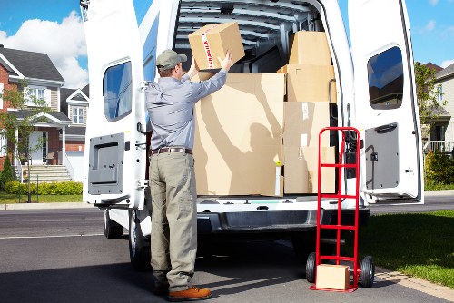 Secure local storage space for companies in Cranford