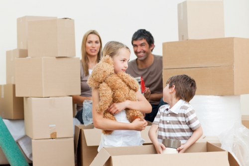 Secure temporary storage in Cranford for household belongings